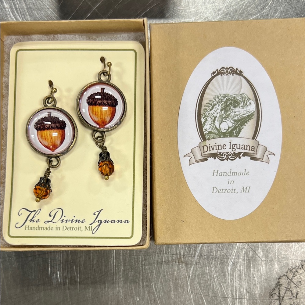 Acorn Earrings with Amber Drops